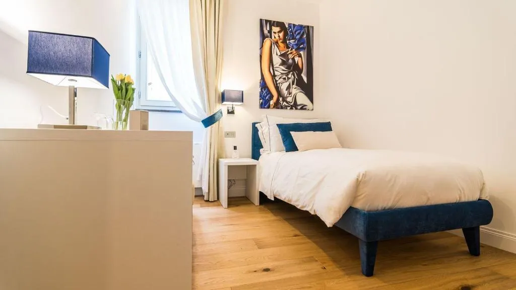 Room, Cafe Bleu Relais, Alghero