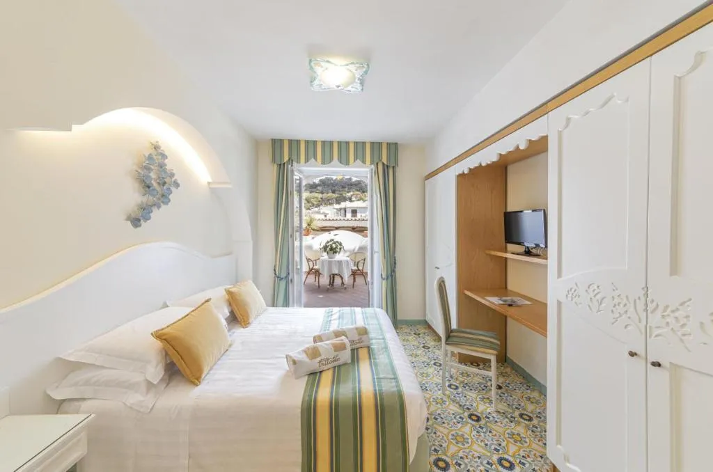 General view, Hotel Tritone Resort & Spa, Naples
