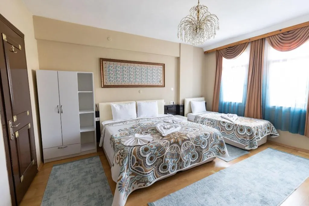 Room, Ephesus Centrum, Izmir