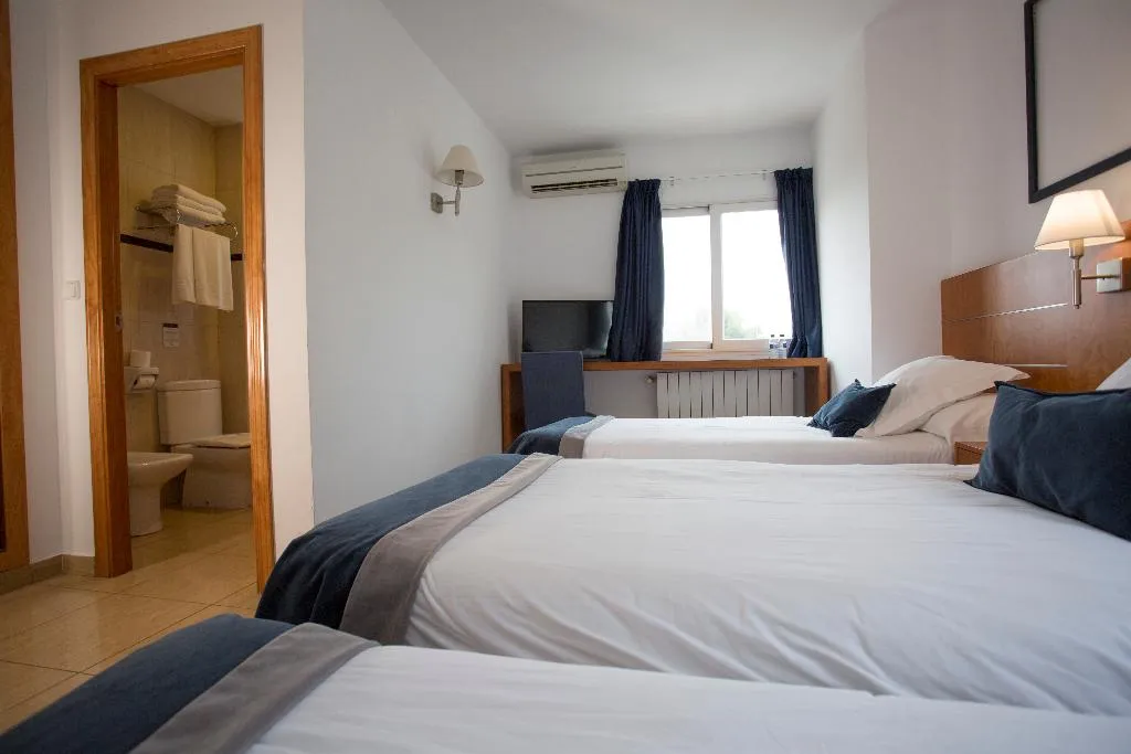 Room, Savoy Hostal, Costa Blanca