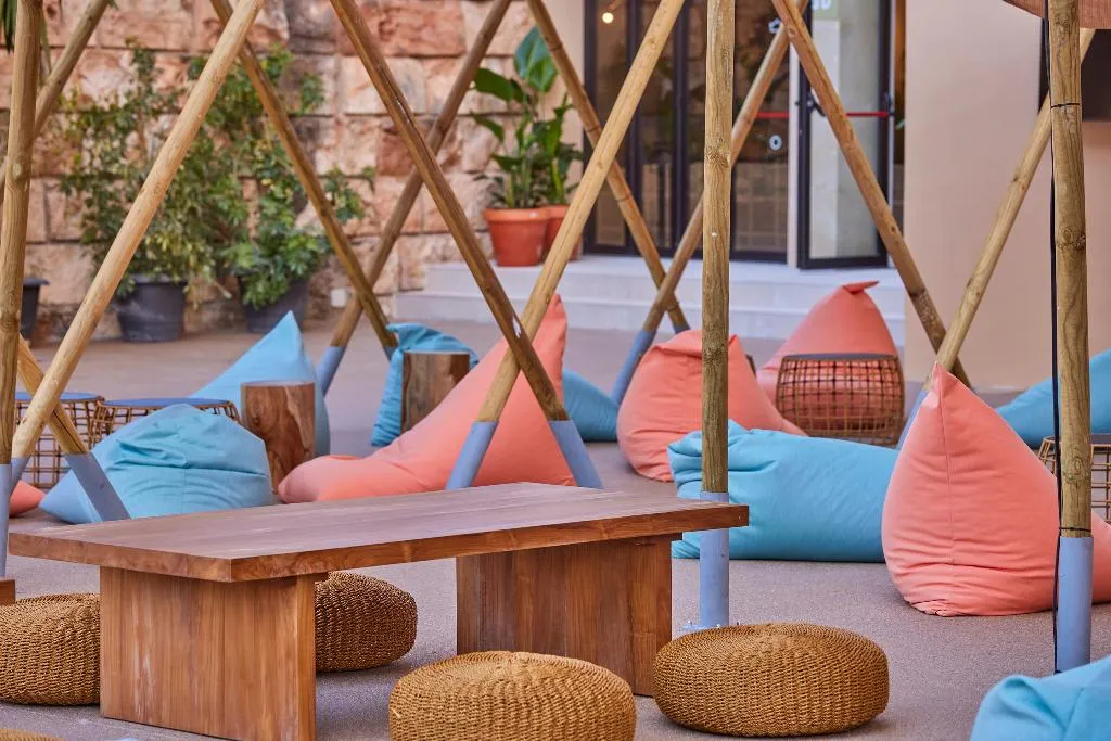 Lobby, tent Palmanova, Majorca