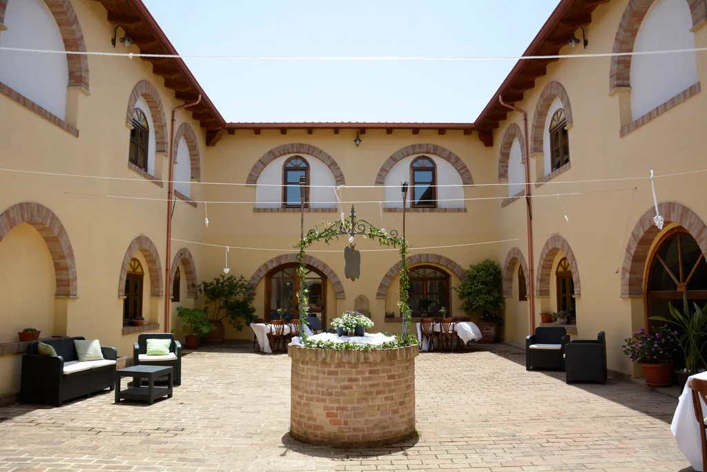 Terrace, Hotel Funtana Noa, Cagliari