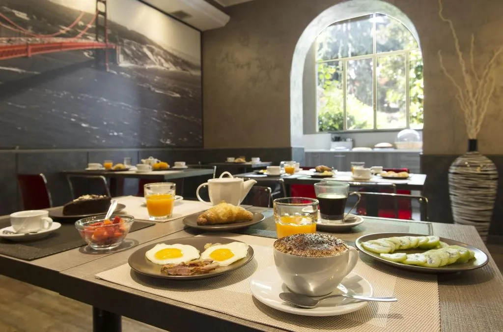 Restaurant, Hotel San Francisco, Milan