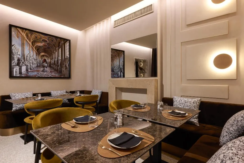 Restaurant, Borghese Contemporary Hotel, Rome