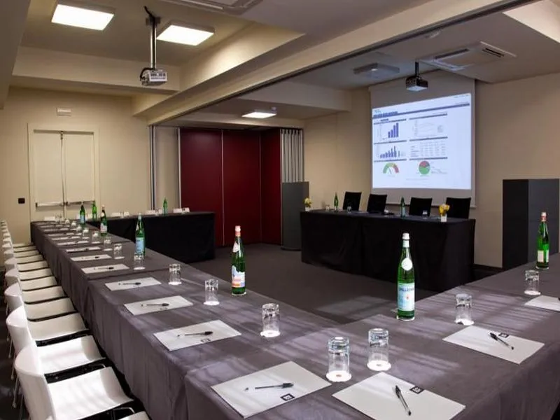 Conferences, Zone, Rome
