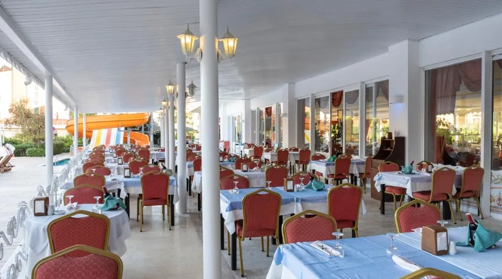 Restaurant, Pine House Hotel, Antalya