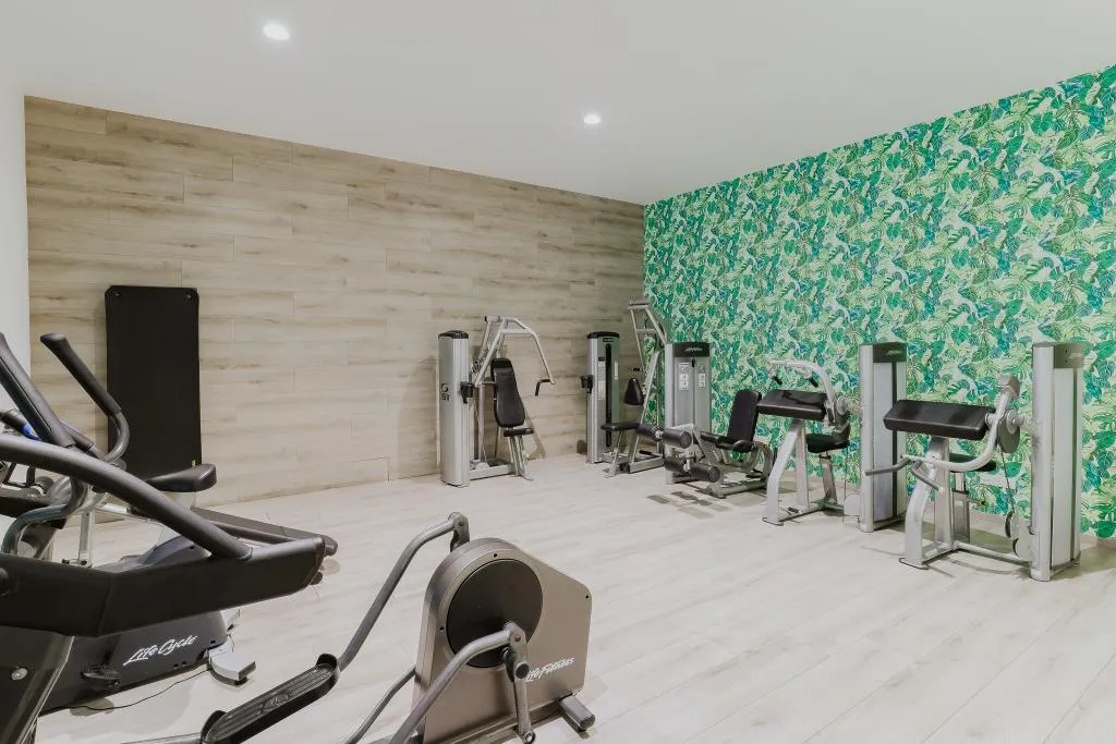 Sports and Entertainment, Tasia Maris Seasons, Cyprus