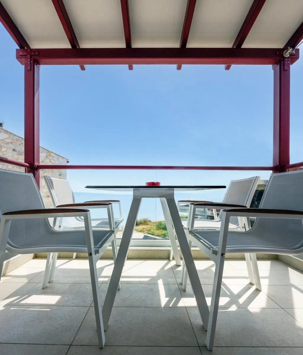 FAMILY ROOM SEA VIEW Room, Elpiniki Luxury Rooms, Thessaloniki