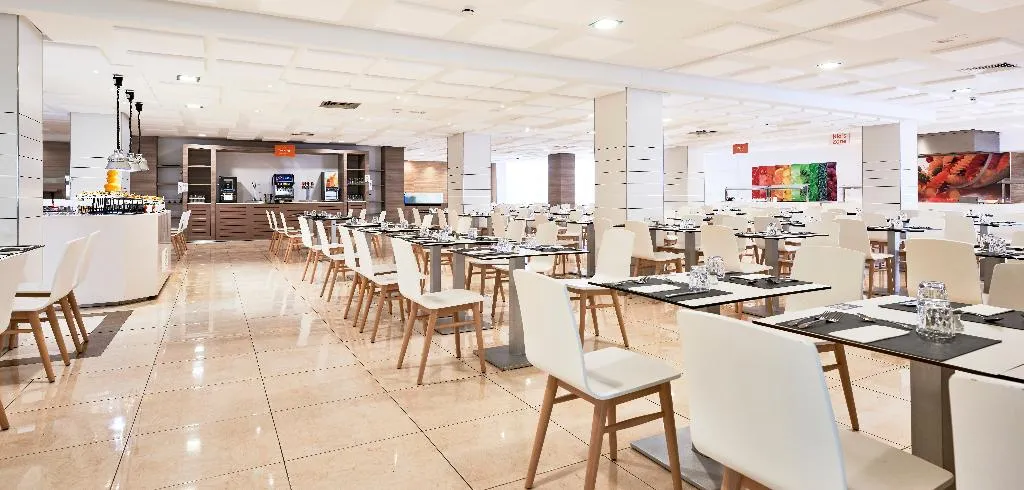 Restaurant, Globales SuneoClub Pionero Santa Ponsa, Majorca