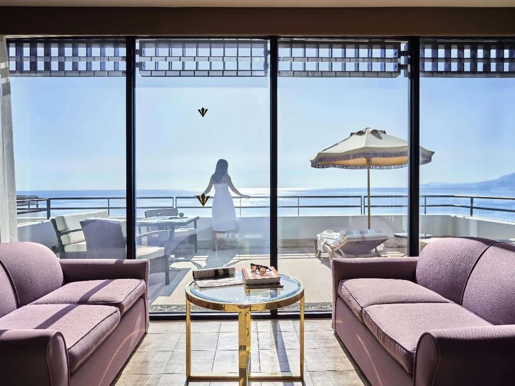 SUITE DELUXE WITH TERRACE Room, Rixos Downtown Antalya L.O.L.ThemePark Free Access, Antalya