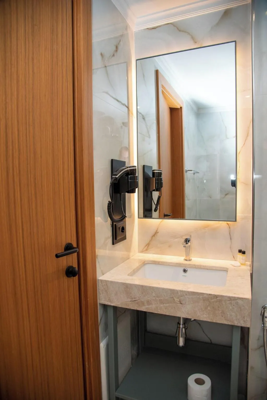 Room, Adria Palace Hotel, Durres