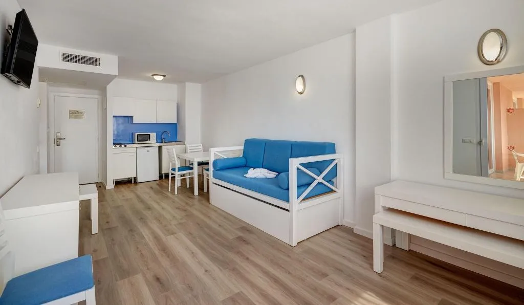 APARTMENT TWO BEDS Room, HYB Eurocalas, Majorca