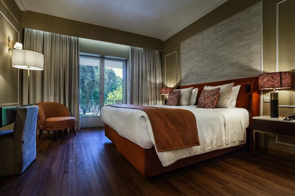 DOUBLE SUPERIOR Room, Grão Vasco - Historic Hotel and SPA, Porto
