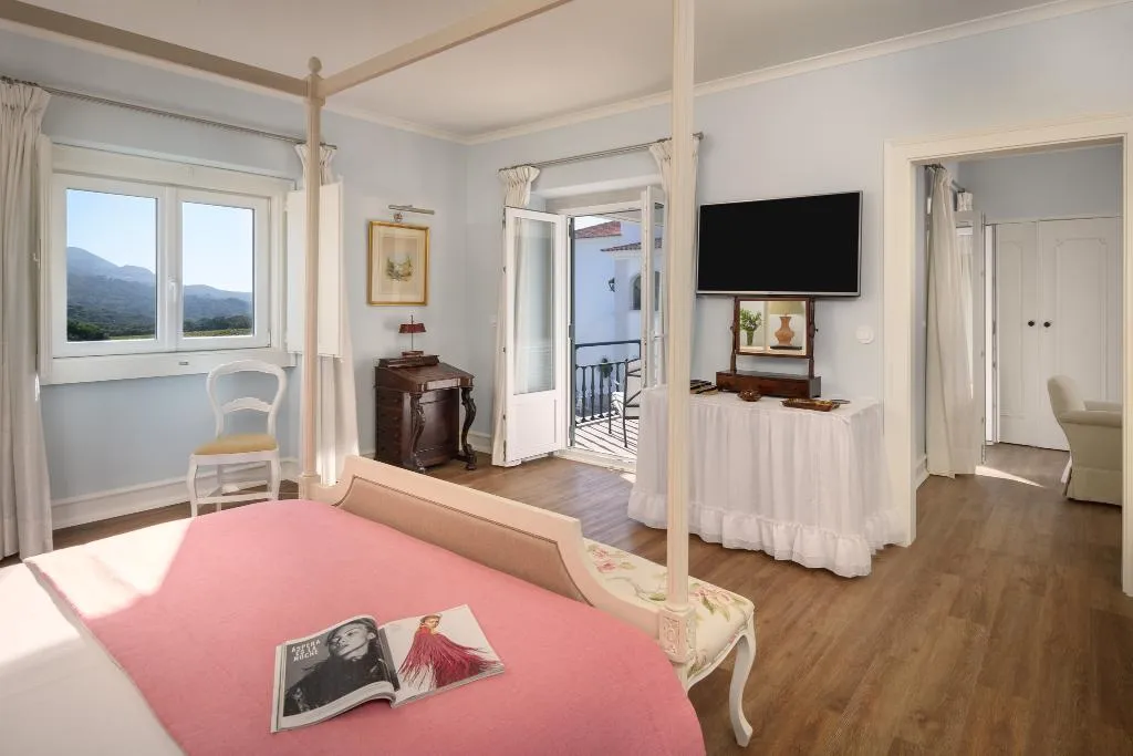 SUITE STANDARD Room, Casa Palmela - Small Luxury Hotels & Villas, Lisbon