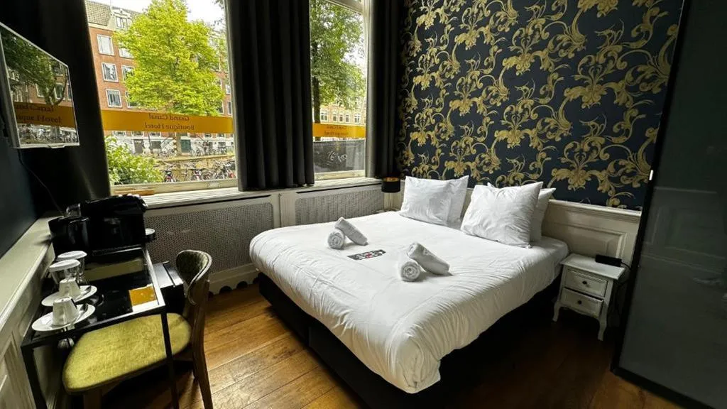 DOUBLE DELUXE Room, Grand Canal Boutique Hotels, Amsterdam