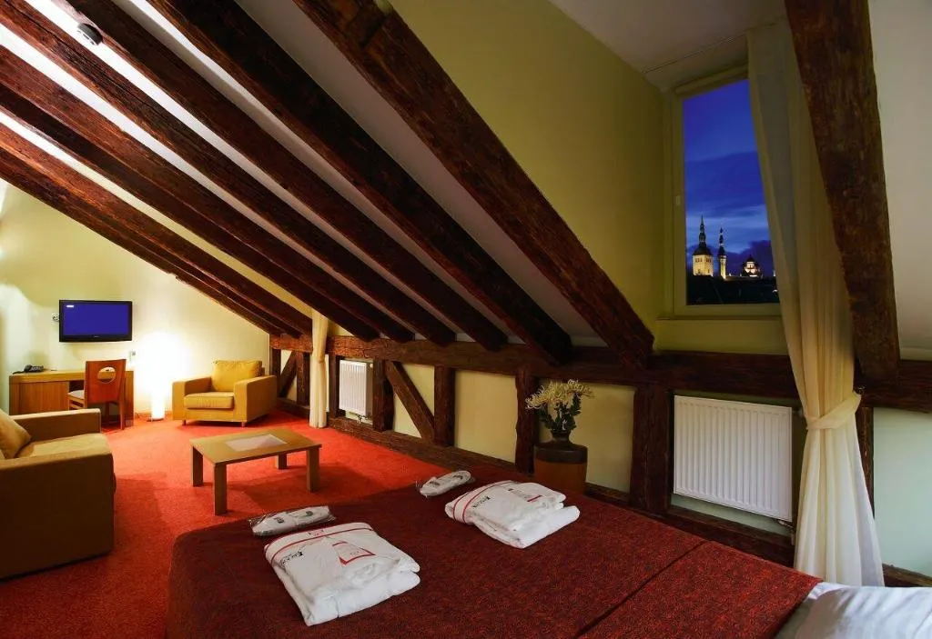 Room, Bern, Tallinn