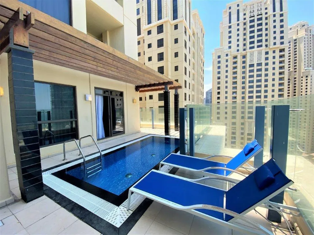 APARTMENT THREE BEDROOMS Room, Roda Amwaj Suites Jumeirah Beach Residence, Dubai