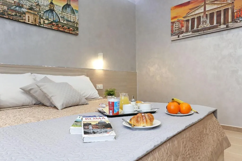 Room, Adorasuite 2, Naples