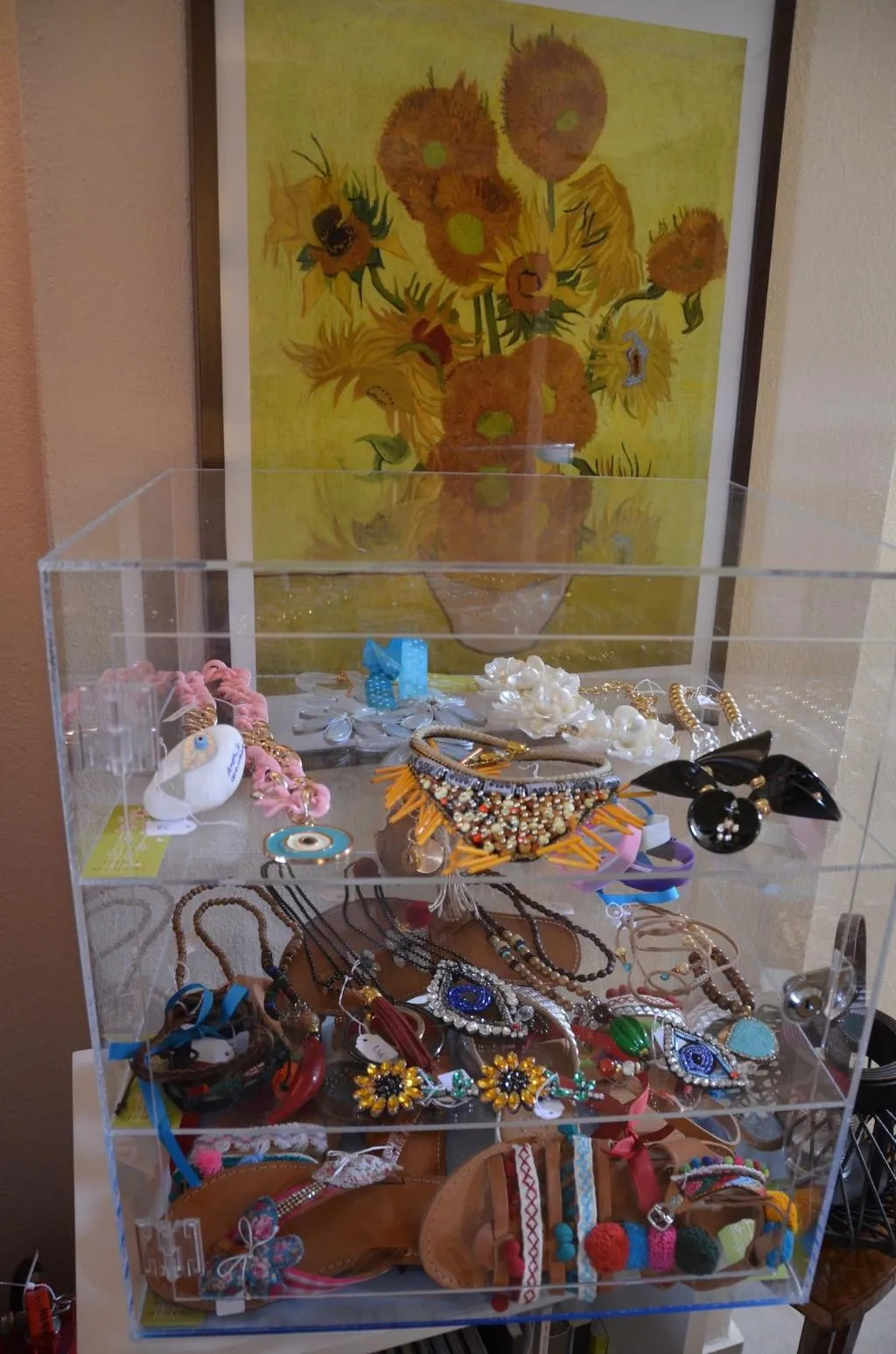Sports and Entertainment, Helianthus Guesthouse, Thessaloniki