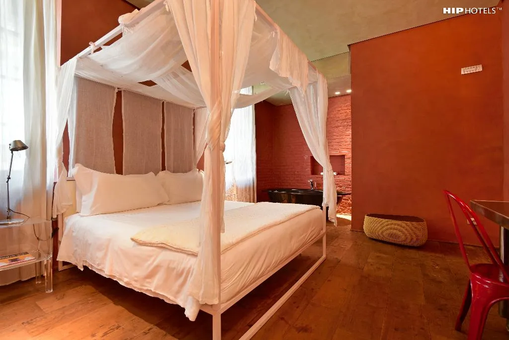 JUNIOR SUITE STANDARD Room, Palazzo Segreti, Milan