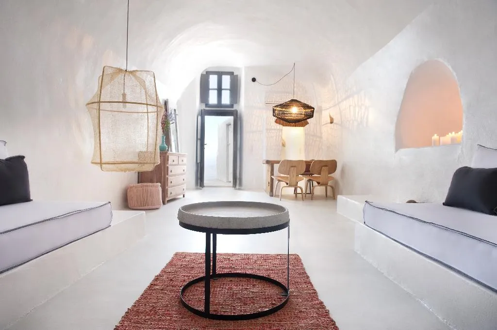 SUITE STANDARD Room, Sophia Luxury Suites, Santorini