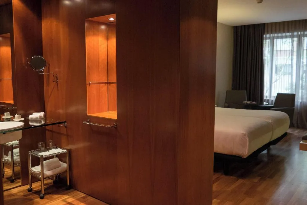 TWIN SUPERIOR Room, AC Madrid Aitana, Madrid
