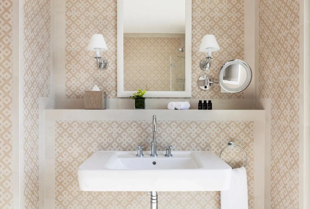 SUITE CITY VIEW Room, The Phoenicia Malta - LHW, Malta