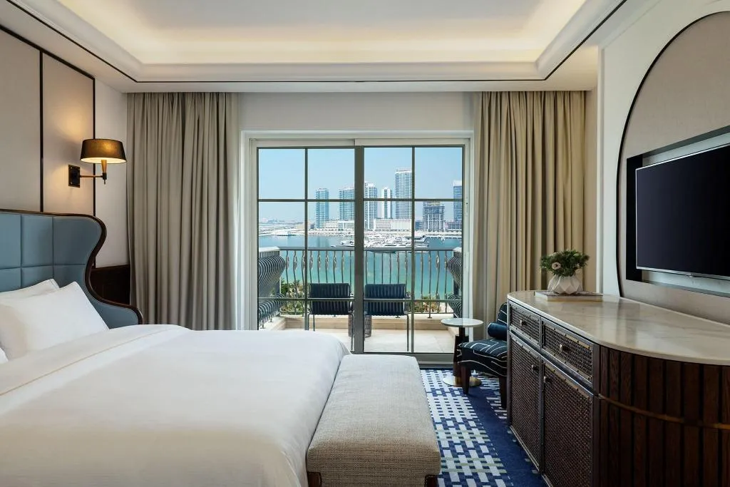 SUITE CLUB WITH VIEWS Room, Westin Mina Seyahi Beach Resort & Marina, Dubai