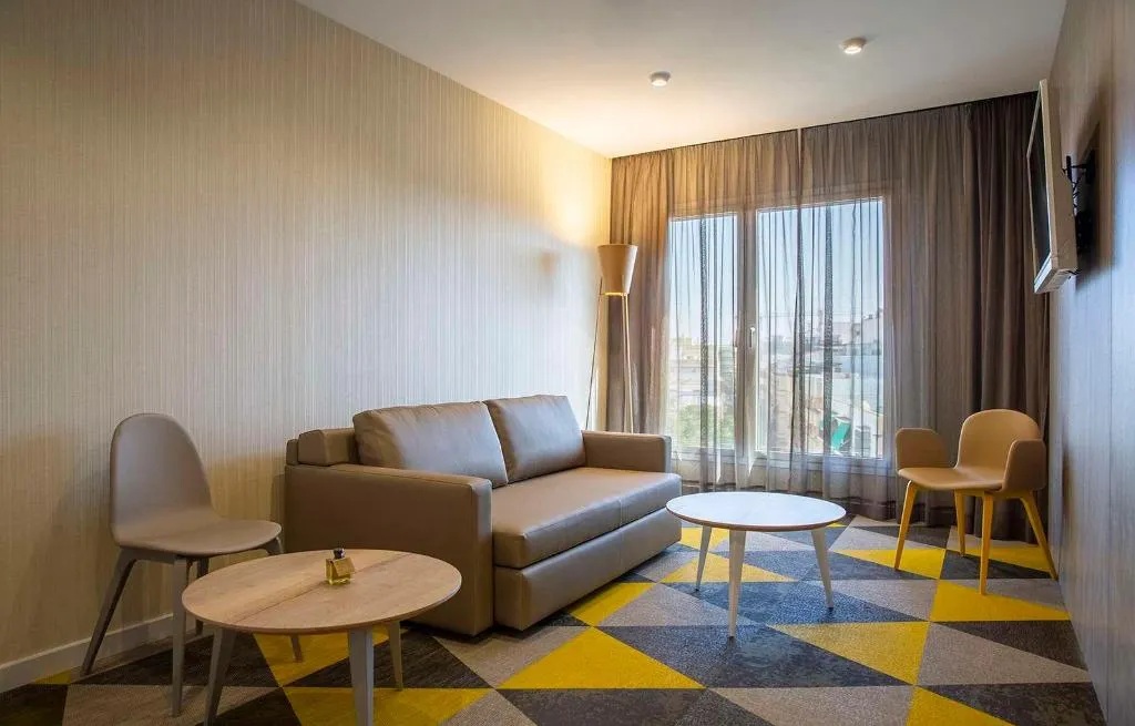 Room, Macia Sevilla Kubb, Seville