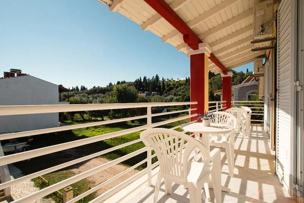 FAMILY ROOM COMFORT Room, Solena Studios Kavos, Corfu