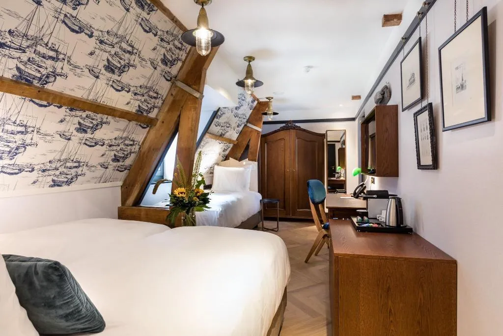 Room, The Hendrick S Hotel, Amsterdam