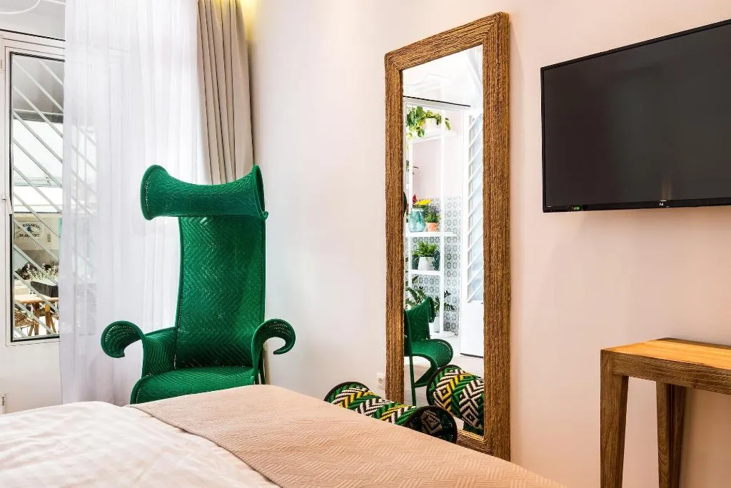 Room, Aisha Petite Suites, Crete