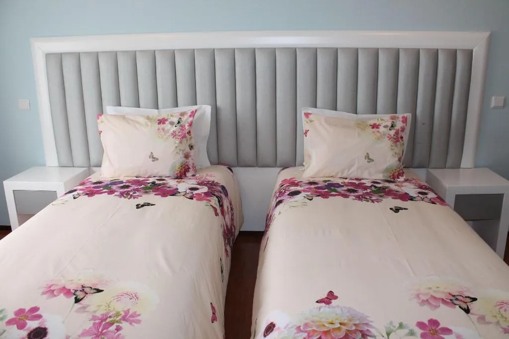 Room, Grande Oceano Guest House, Porto