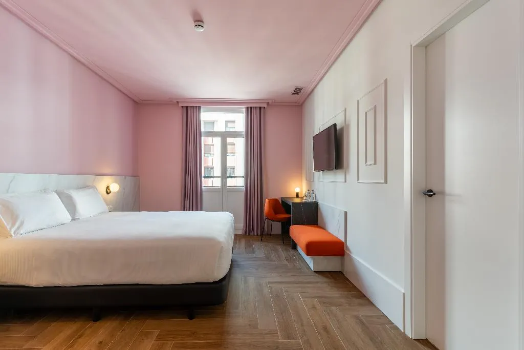 DOUBLE STANDARD Room, Ikonik Gran Vía, Madrid