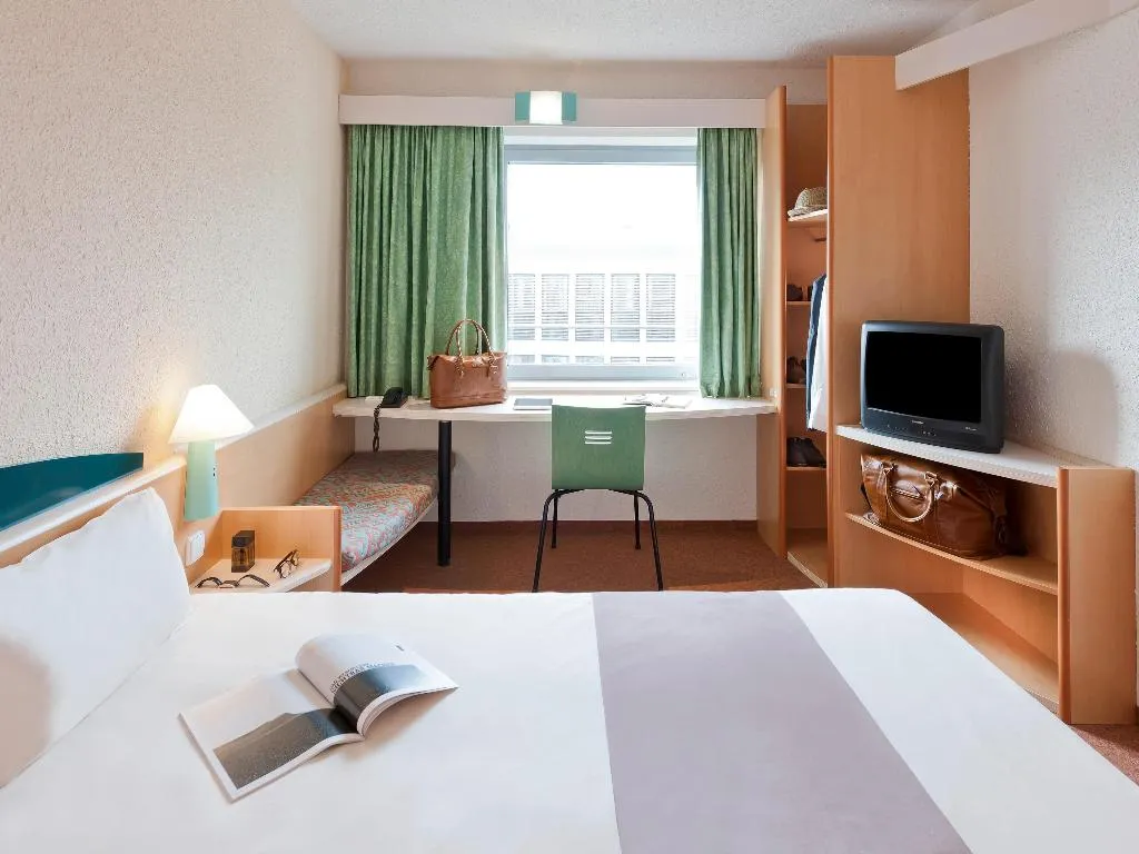 Room, ibis Madrid Alcorcon Tresaguas, Madrid