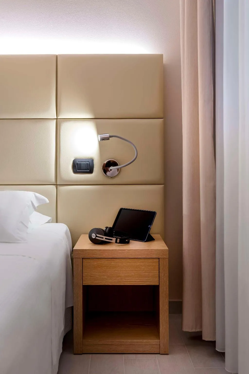 TWIN STANDARD Room, Best Western Cavalieri della Corona, Milan