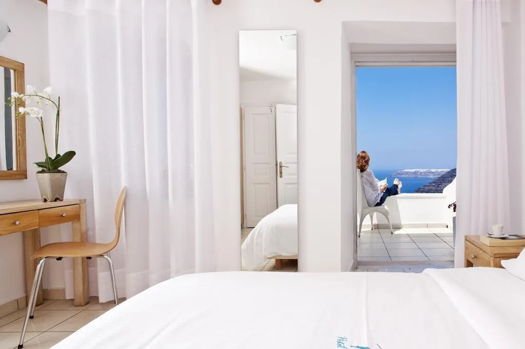 General view, Thireas Hotel, Santorini