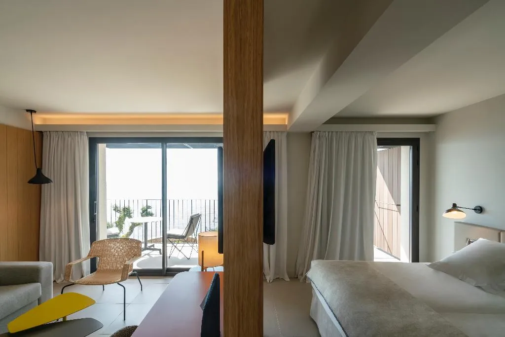 DOUBLE SUPERIOR Room, Parador de Aiguablava, Costa Brava