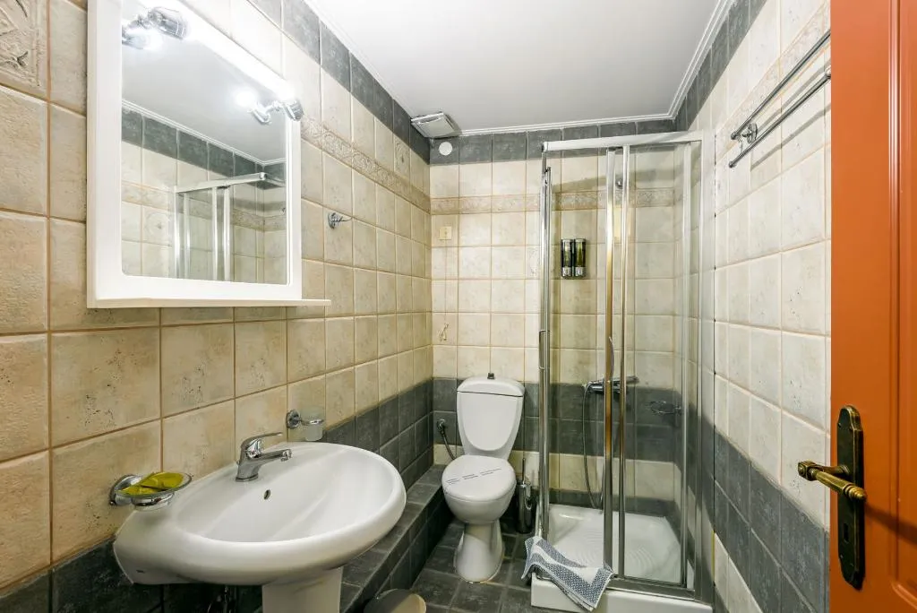 SINGLE ECONOMY Room, Belmondo, Crete