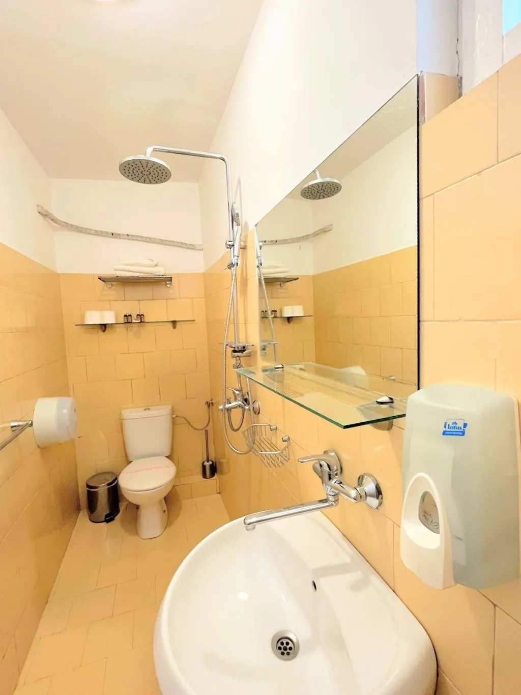 Double or Twin ECONOMY Room, Lotus, Bourgas