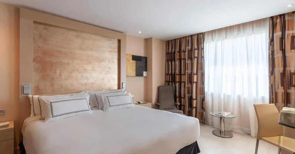 Room, Melia Sevilla, Seville