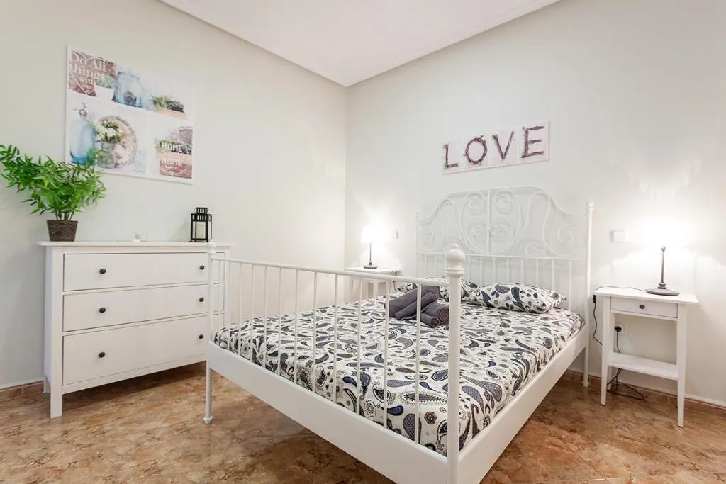 APARTMENT DELUXE WITH BALCONY Room, Boutique Apartments in the Heart of Madrid, Madrid