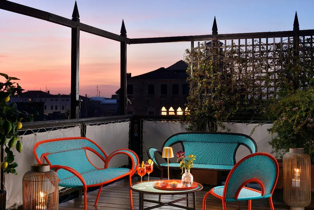 Terrace, Ca Pisani, Venice