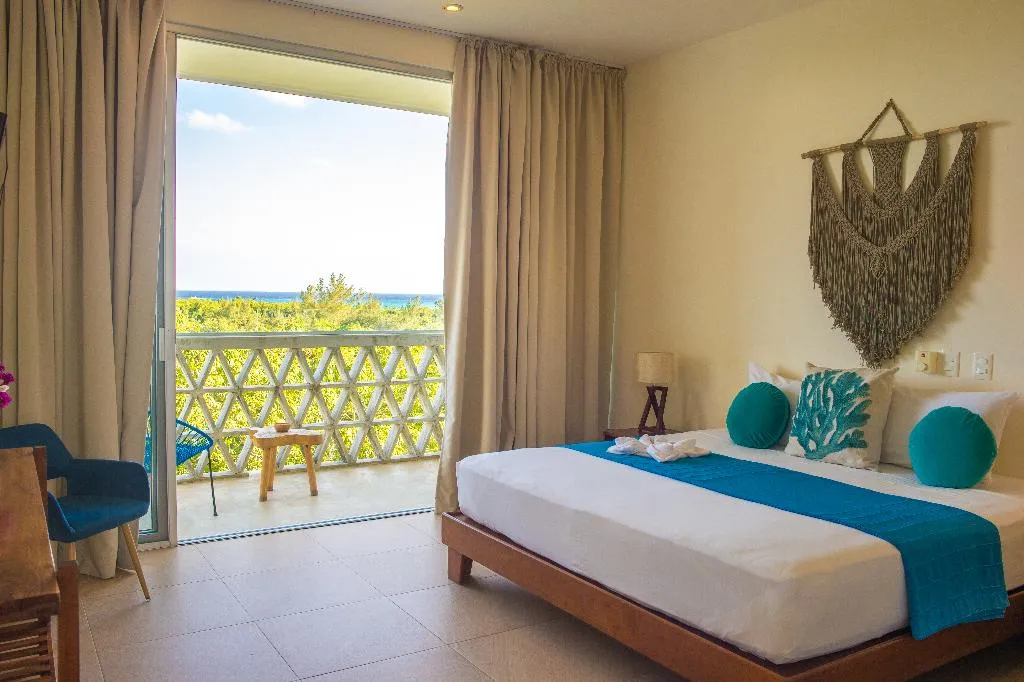 SUITE PARTIAL OCEAN VIEW KING BED Room, Suites Cielo Y Mar, Playa Del Carmen