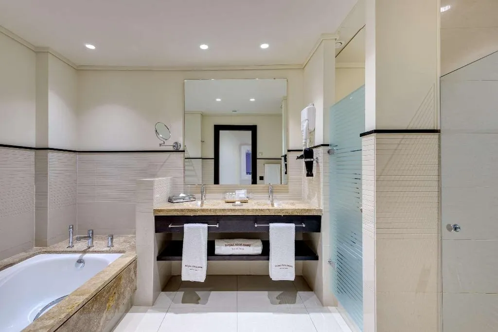 TRIPLE DELUXE Room, Royal Hideaway Sancti Petri, Costa De La Luz