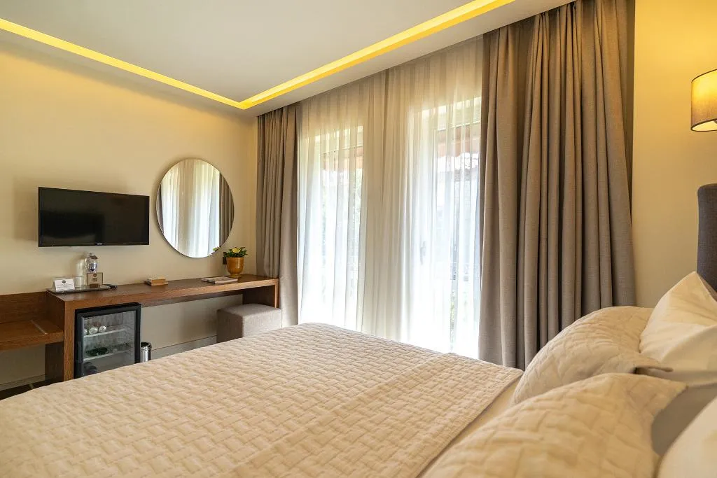 TRIPLE DELUXE WITH BALCONY Room, Casa Luna Hotel Alacati, Izmir