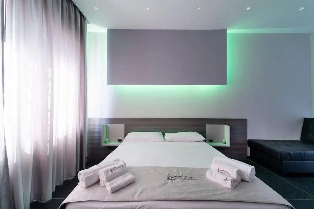 Room, Al Campanile H. Napoli Centro, Naples