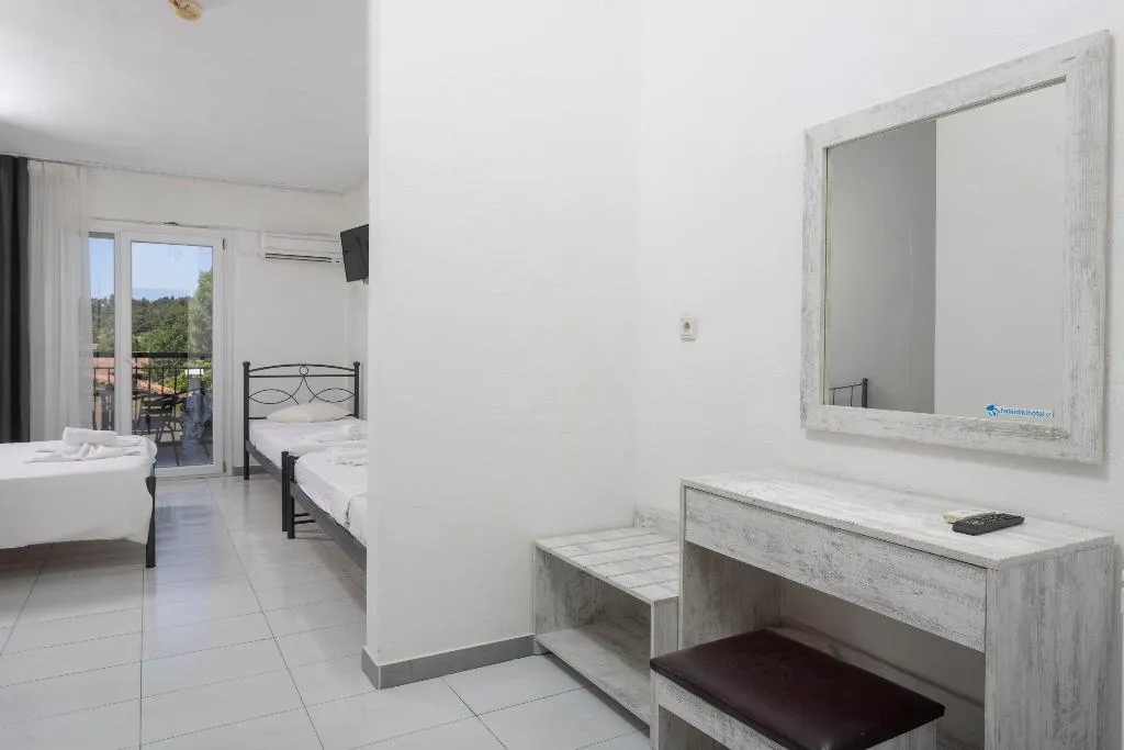 FAMILY ROOM STANDARD Room, Jenny Hotel, Halkidiki