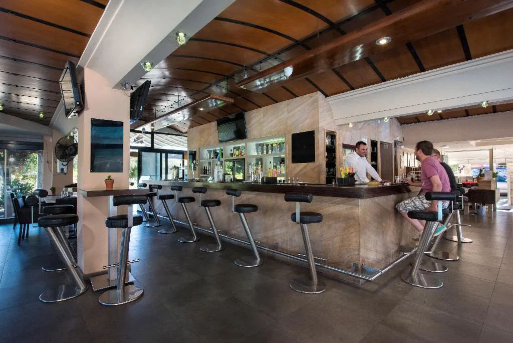 Bar, Kavos Plaza, Corfu