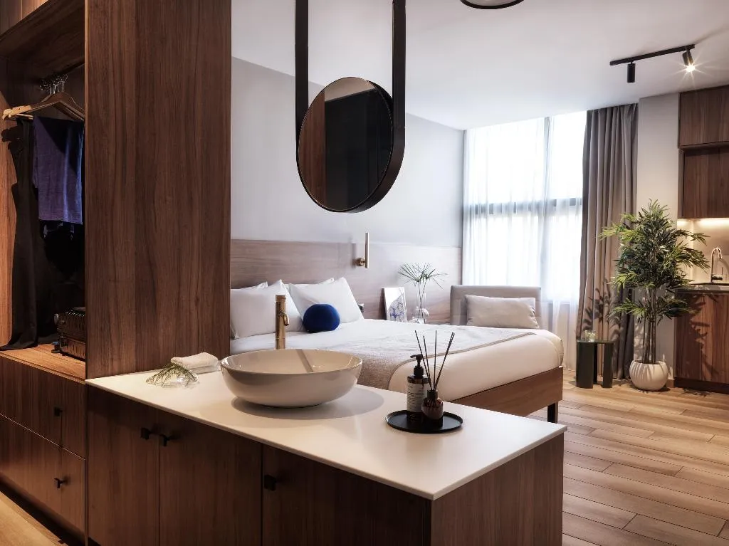 SUITE SUPERIOR Room, The Newel Acropolis, Athens
